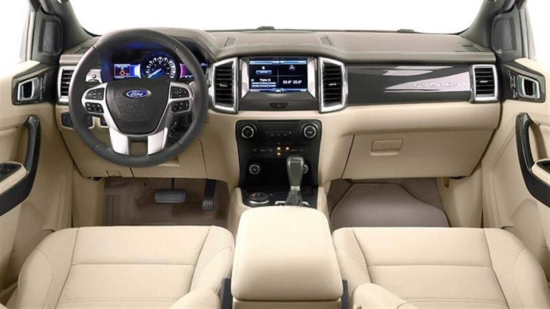 Ford Everest 2017 đánh giá nội thất và tiện nghi
