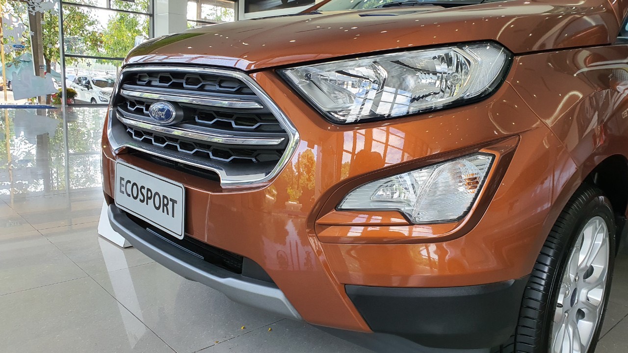 he thong den chieu sang xe ecosport